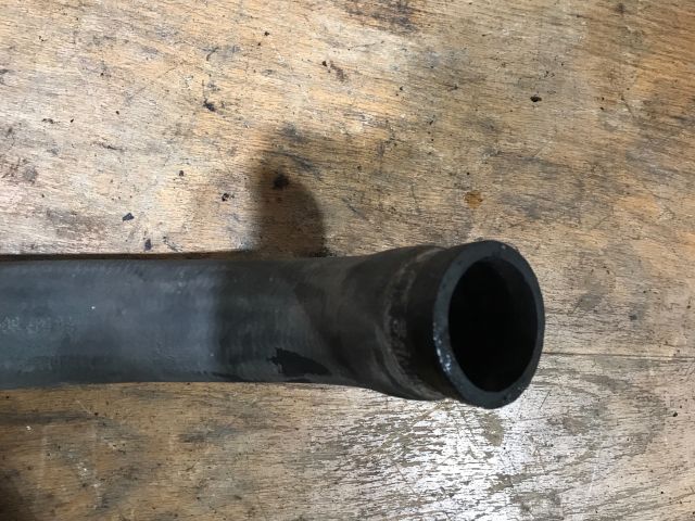 bontott VOLVO V40 Vízcső