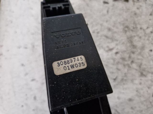 bontott VOLVO V40 Ablakemelő és Tükör Kapcsoló