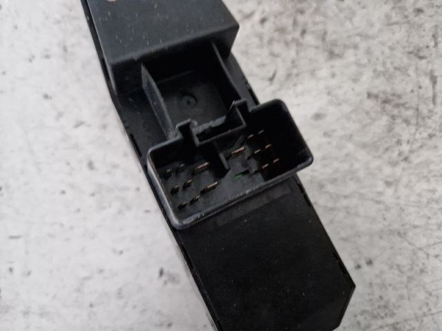 bontott VOLVO V40 Ablakemelő és Tükör Kapcsoló