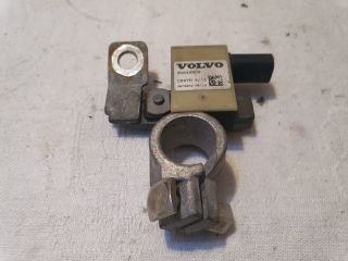 bontott VOLVO V40 Akkumulátor Saru Elektronikával