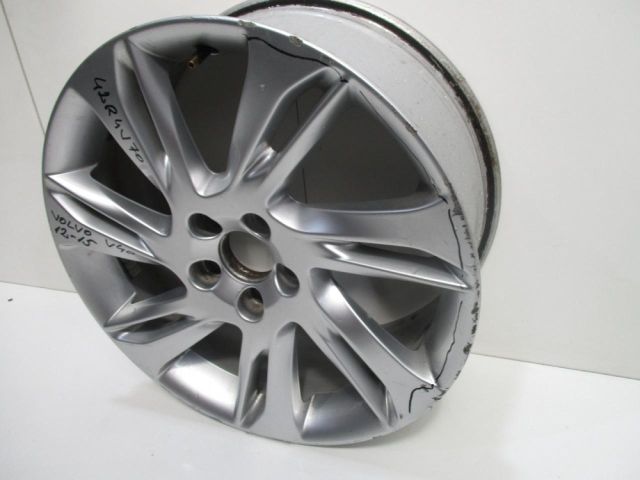 bontott VOLVO V40 Alufelni (1 db)