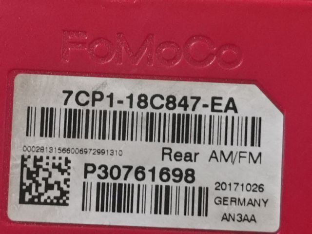 bontott VOLVO V40 Antenna Erősítő