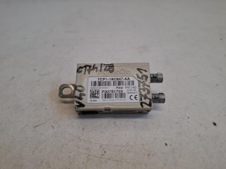 bontott VOLVO V40 Antenna Erősítő