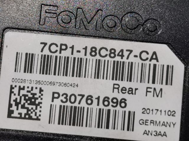 bontott VOLVO V40 Antenna Erősítő