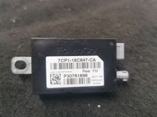 bontott VOLVO V40 Antenna Erősítő