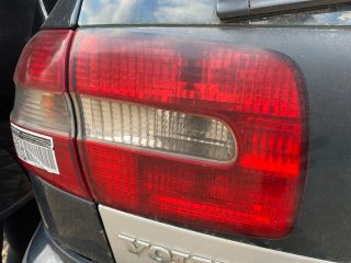 bontott VOLVO V40 Bal Belső Hátsó Lámpa