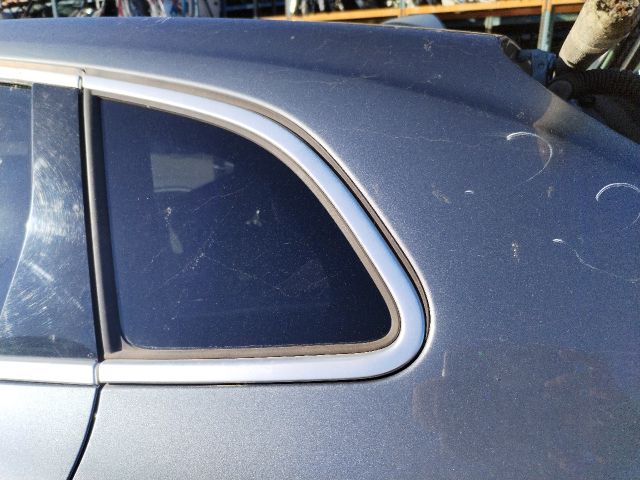 bontott VOLVO V40 Bal C Oszlop Oldalablak Üveg