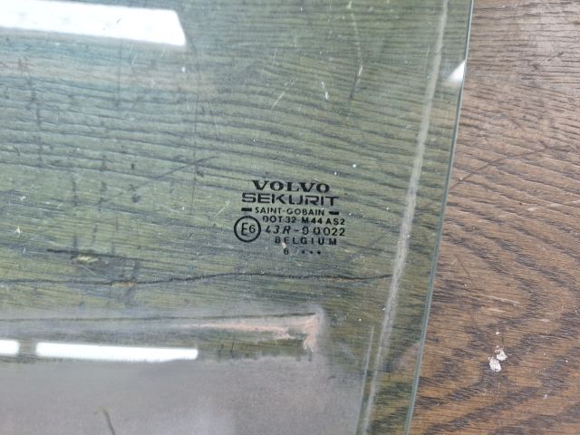 bontott VOLVO V40 Bal első Ablak