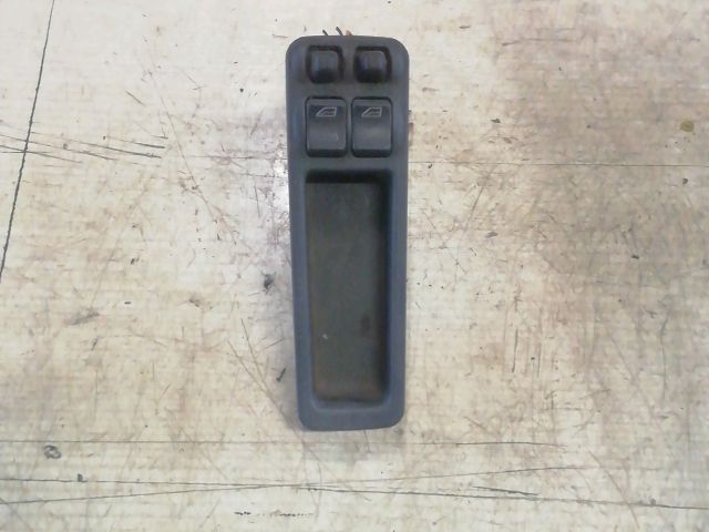 bontott VOLVO V40 Bal első Ablakemelő Kapcsoló