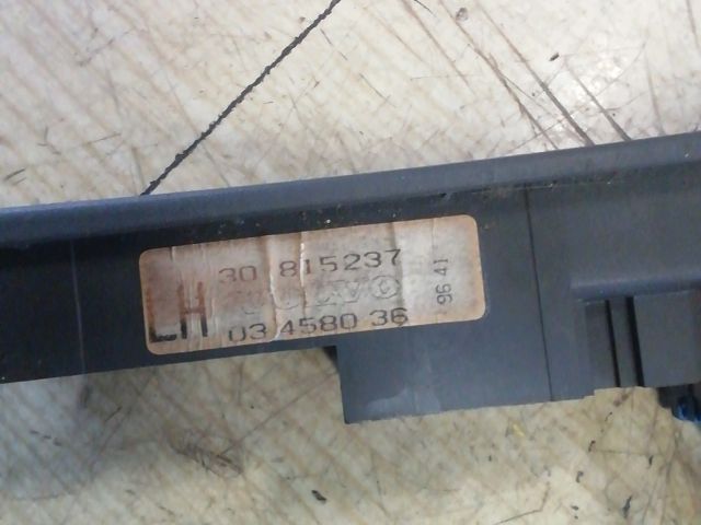 bontott VOLVO V40 Bal első Ablakemelő Kapcsoló