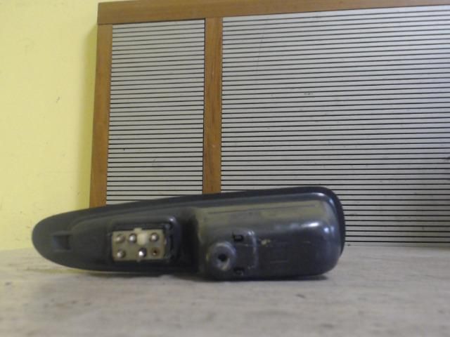 bontott VOLVO V40 Bal első Ablakemelő Kapcsoló