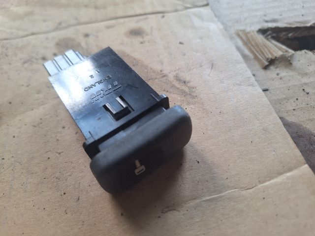 bontott VOLVO V40 Bal első Ajtó Kapcsoló