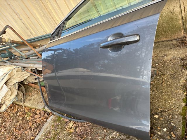 bontott VOLVO V40 Bal első Ajtó (Részeivel)