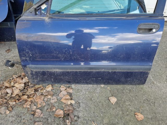 bontott VOLVO V40 Bal első Ajtó (Részeivel)