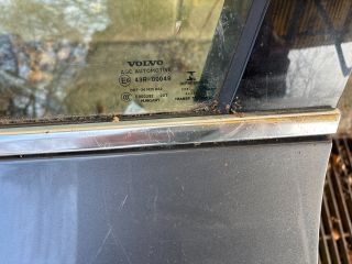 bontott VOLVO V40 Bal első Ajtó (Részeivel)