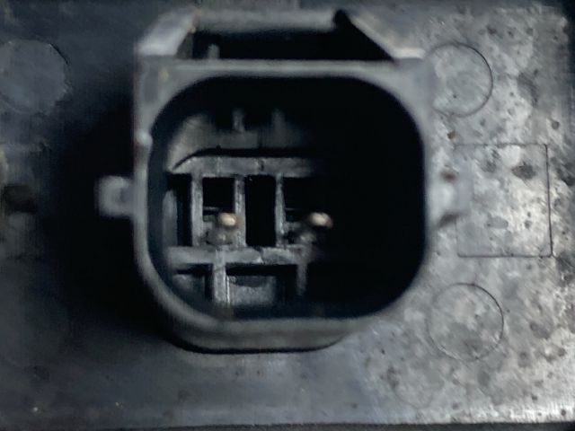 bontott VOLVO V40 Bal első Ajtózár