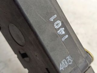 bontott VOLVO V40 Bal első Ajtózár