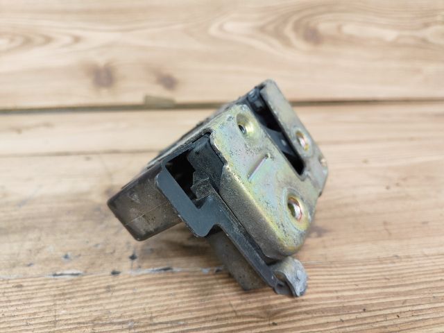 bontott VOLVO V40 Bal első Ajtózár