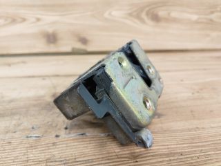 bontott VOLVO V40 Bal első Ajtózár