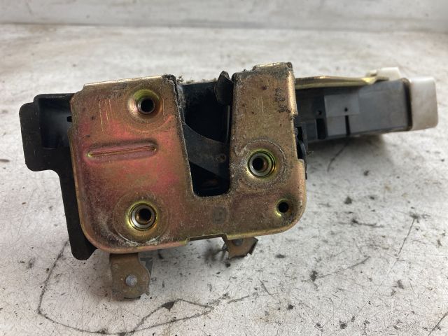 bontott VOLVO V40 Bal első Ajtózár