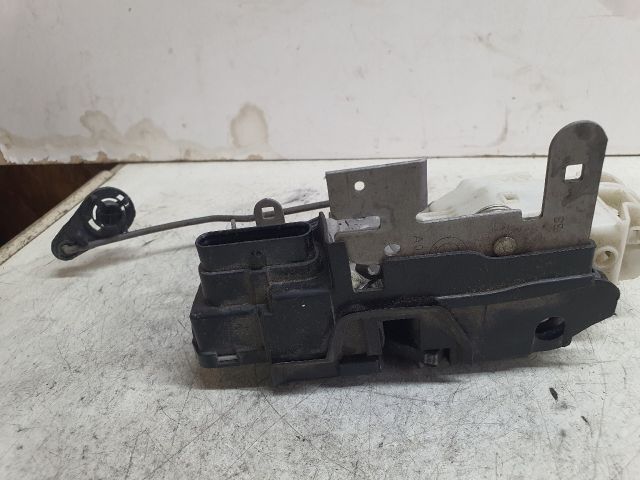 bontott VOLVO V40 Bal első Ajtózár