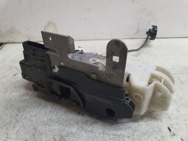 bontott VOLVO V40 Bal első Ajtózár