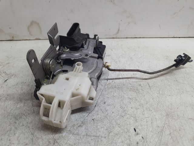 bontott VOLVO V40 Bal első Ajtózár