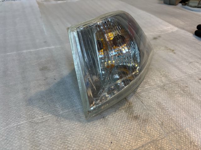 bontott VOLVO V40 Bal első Irányjelző