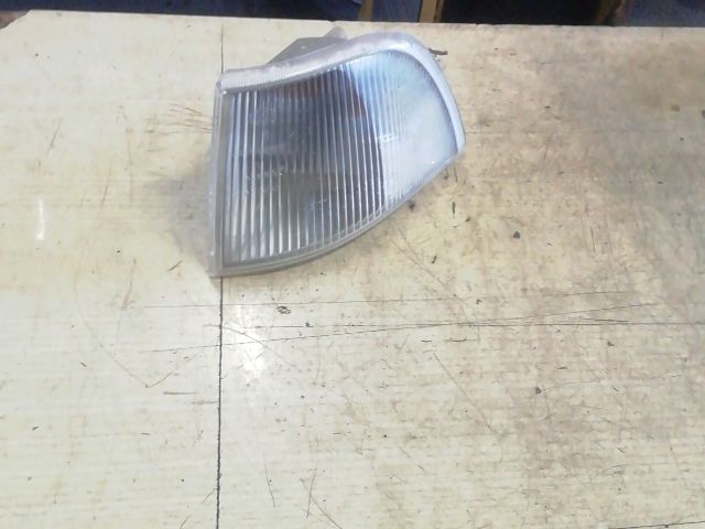 bontott VOLVO V40 Bal első Irányjelző