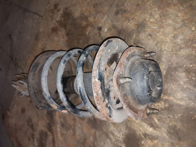 bontott VOLVO V40 Bal első Lengéscsillapító