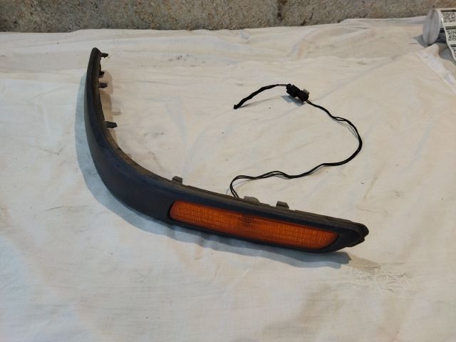 bontott VOLVO V40 Bal első Lökhárító Díszléc