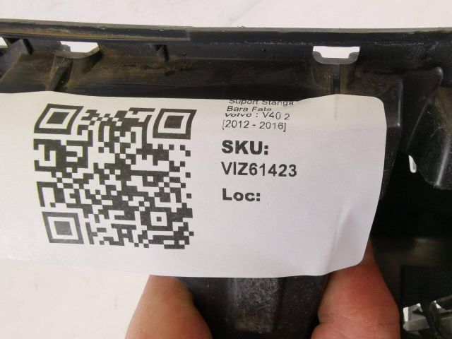 bontott VOLVO V40 Bal első Lökhárító Tartó (Műanyag)