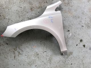 bontott VOLVO V40 Bal első Sárvédő