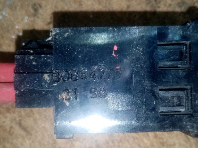 bontott VOLVO V40 Bal első Ülésfűtés Kapcsoló