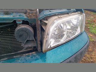 bontott VOLVO V40 Bal Fényszóró