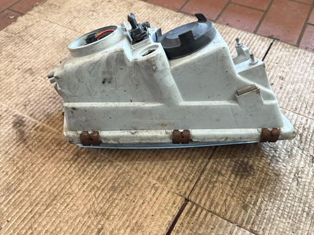 bontott VOLVO V40 Bal Fényszóró