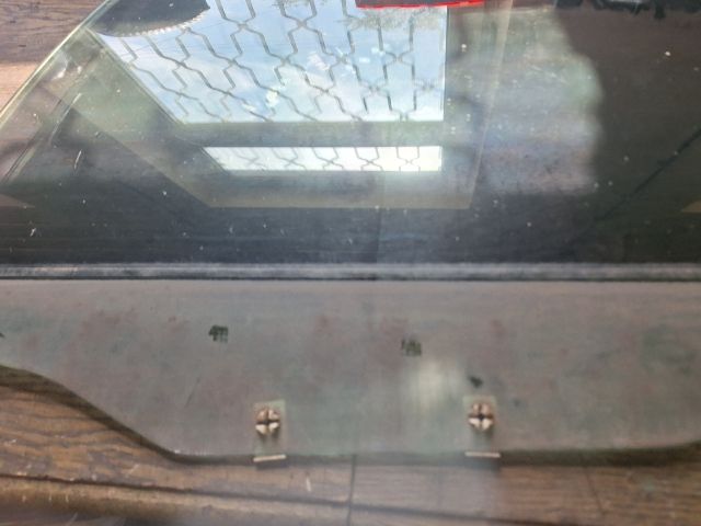 bontott VOLVO V40 Bal hátsó Ablak