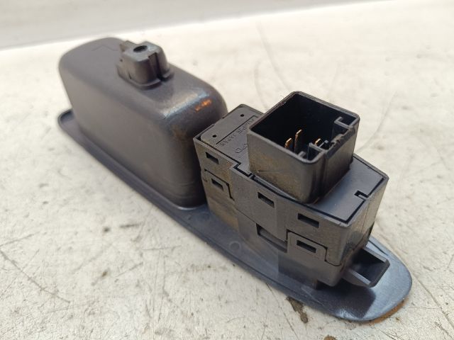 bontott VOLVO V40 Bal hátsó Ablakemelő Kapcsoló