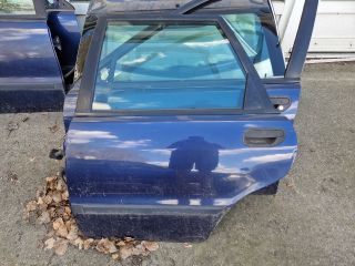 bontott VOLVO V40 Bal hátsó Ajtó (Részeivel)
