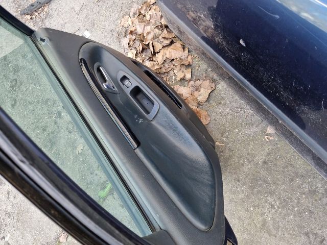 bontott VOLVO V40 Bal hátsó Ajtó (Részeivel)