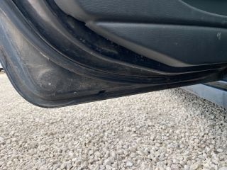 bontott VOLVO V40 Bal hátsó Ajtó (Üres lemez)