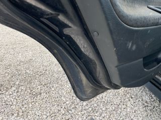 bontott VOLVO V40 Bal hátsó Ajtó (Üres lemez)