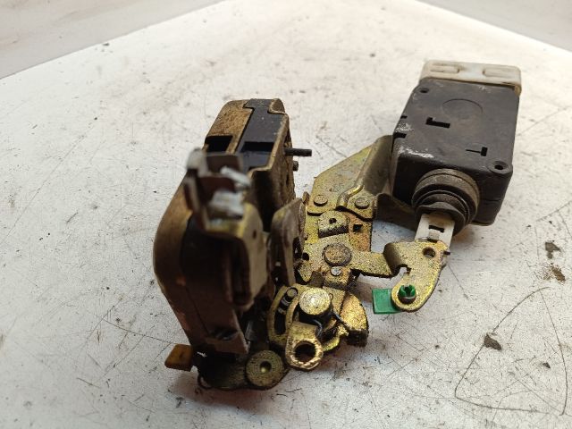 bontott VOLVO V40 Bal hátsó Ajtózár