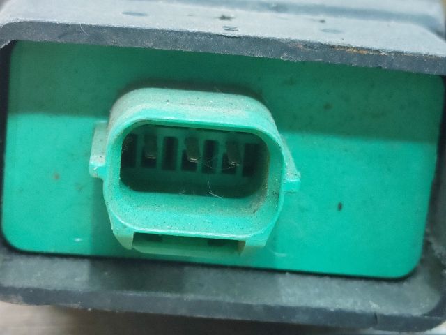 bontott VOLVO V40 Bal hátsó Ajtózár