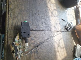 bontott VOLVO V40 Bal hátsó Ajtózár