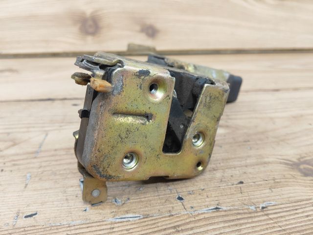 bontott VOLVO V40 Bal hátsó Ajtózár