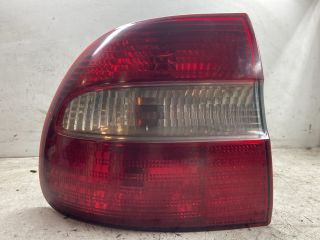 bontott VOLVO V40 Bal Hátsó Lámpa