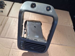 bontott VOLVO V40 Bal Szellőző