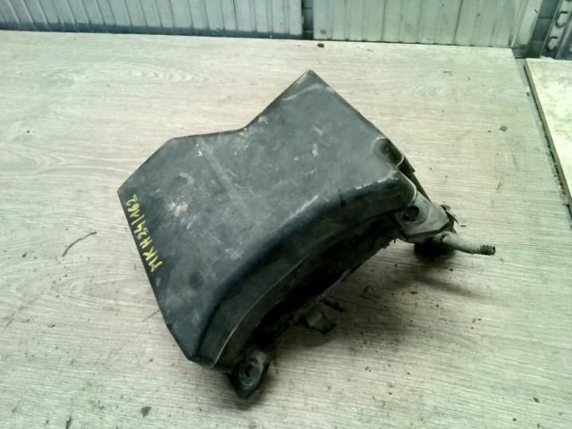 bontott VOLVO V40 Biztosítéktábla Utastér