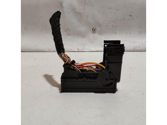 bontott VOLVO V40 Csatlakozó